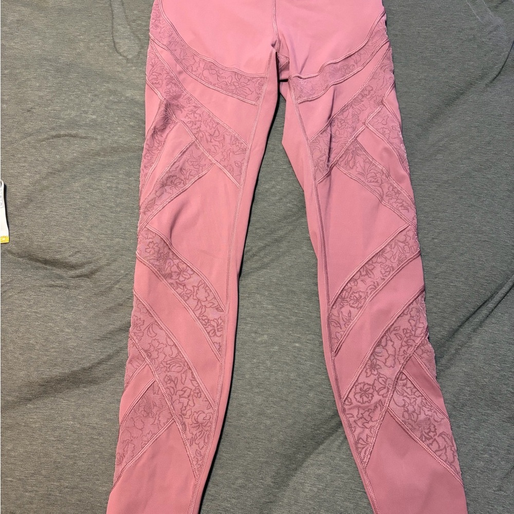 Lululemon Wunder Under Flocked 28" Antique Bark Velvet Floral W5CA4S Rare $128 - Picture 4 of 6